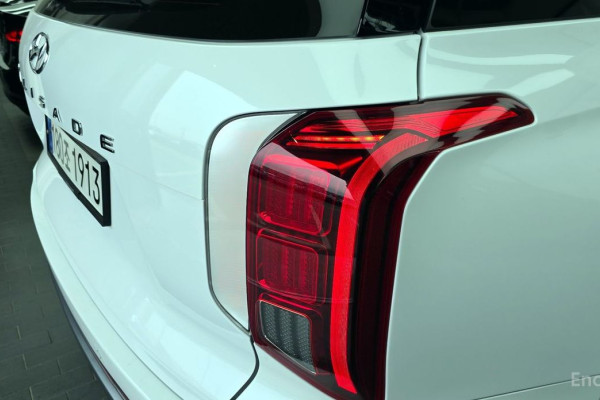 2023 Hyundai Palisade с пробегом 16 049 км