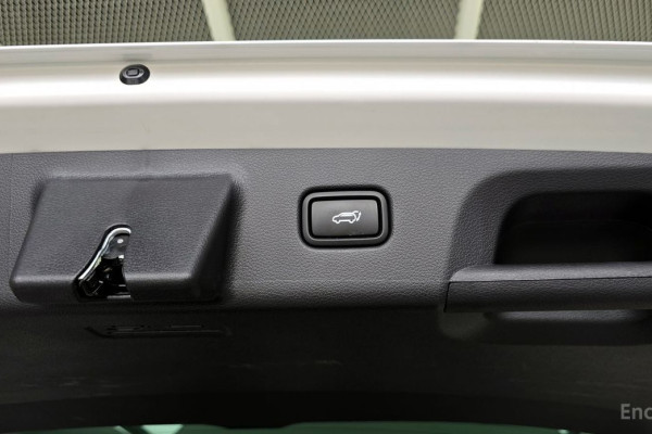 2023 Hyundai Palisade с пробегом 16 049 км