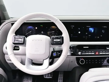 2025 Hyundai Palisade с пробегом 5 353 км