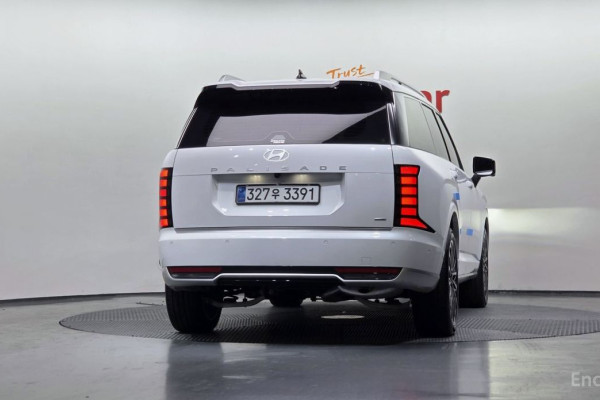 2025 Hyundai Palisade с пробегом 5 493 км