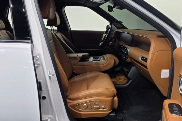 2025 Hyundai Palisade с пробегом 5 493 км