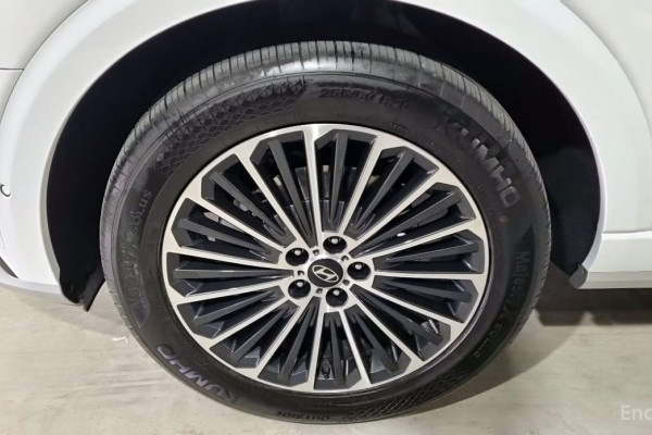 2025 Hyundai Palisade с пробегом 23 636 км