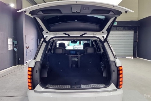 2025 Hyundai Palisade с пробегом 23 636 км