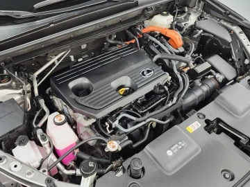 2023 Lexus NX с пробегом 65 978 км