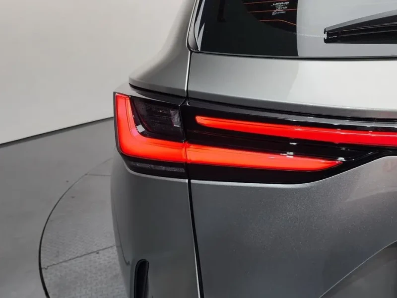 2023 Lexus NX с пробегом 65 978 км