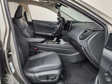 2023 Lexus NX с пробегом 65 978 км