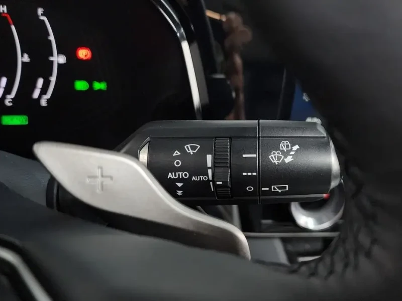 2023 Lexus NX с пробегом 65 978 км