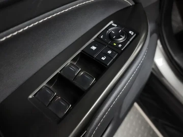 2023 Lexus NX с пробегом 65 978 км