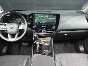 2022 Lexus NX с пробегом 81 396 км