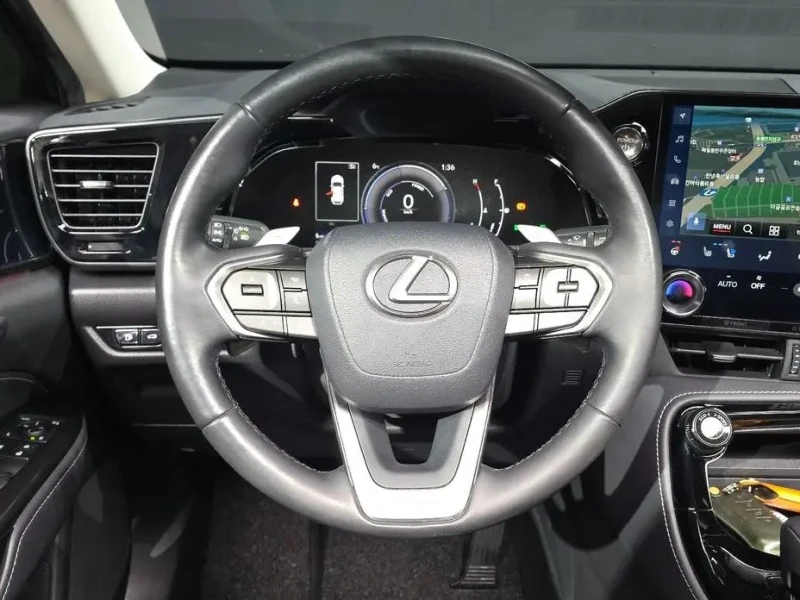 2022 Lexus NX с пробегом 81 396 км