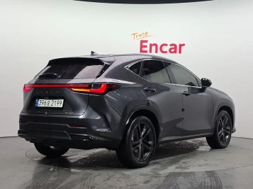 2023 Lexus NX с пробегом 72 392 км