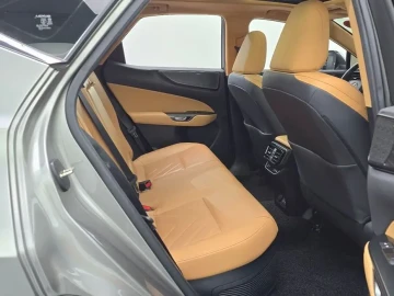 2023 Lexus NX с пробегом 20 202 км