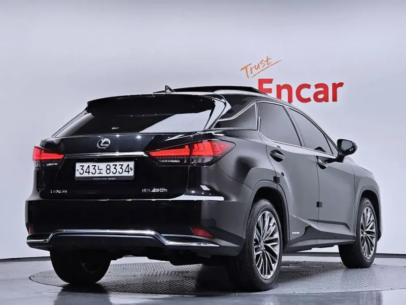 2022 Lexus RX с пробегом 97 433 км