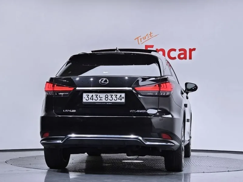 2022 Lexus RX с пробегом 97 433 км