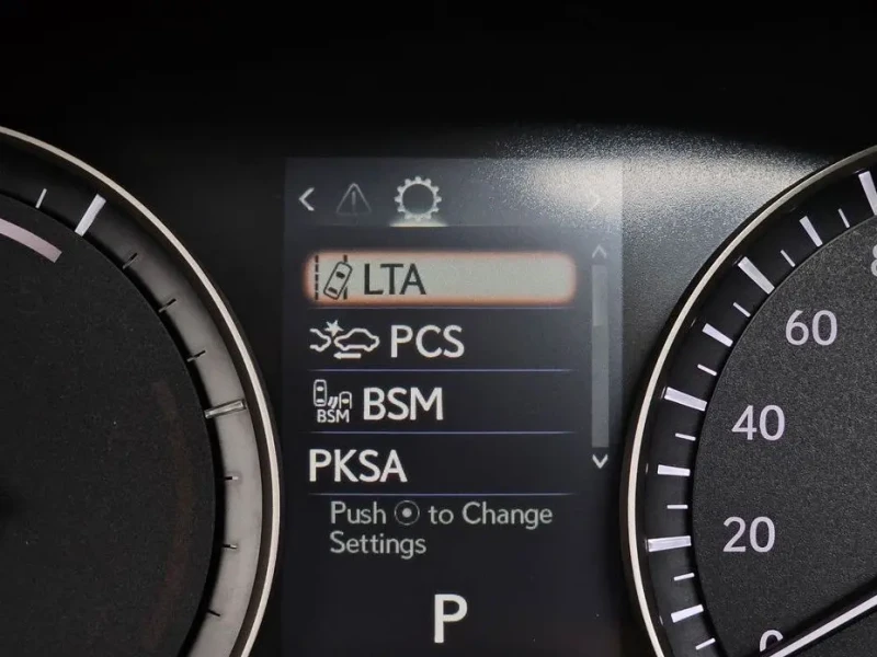 2022 Lexus RX с пробегом 97 433 км