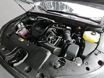2023 Lexus RX с пробегом 24 789 км