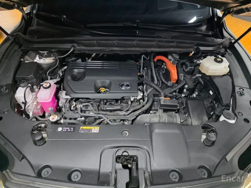 2023 Lexus RX с пробегом 39 660 км