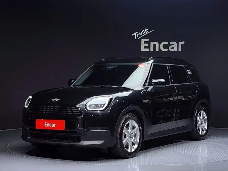 2025 Mini Countryman с пробегом 3 498 км