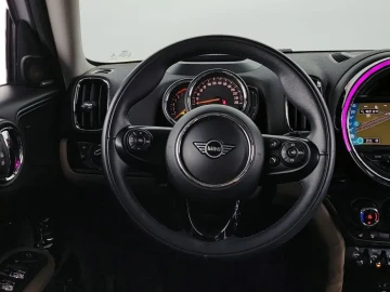 2020 Mini Countryman с пробегом 67 037 км