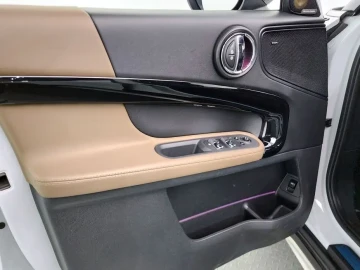 2020 Mini Countryman с пробегом 67 037 км