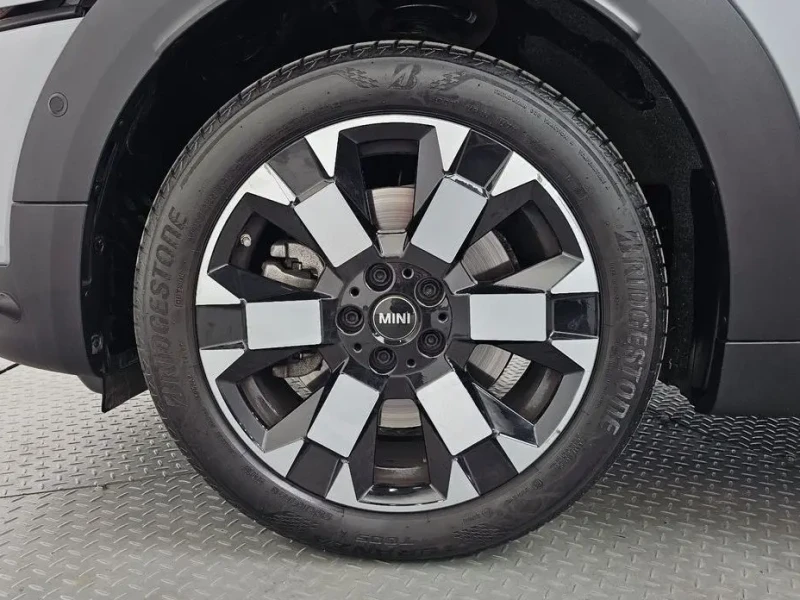 2023 Mini Countryman с пробегом 22 861 км
