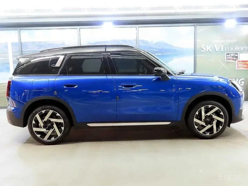 2025 Mini Countryman с пробегом 4 168 км