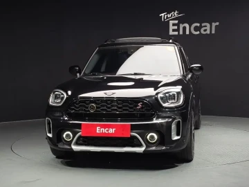 2023 Mini Countryman с пробегом 27 957 км