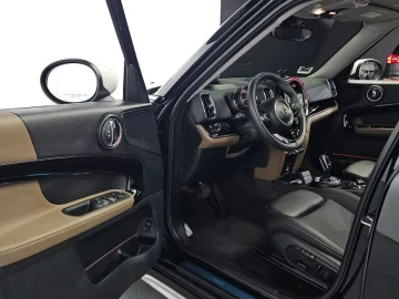 2020 Mini Countryman с пробегом 26 674 км
