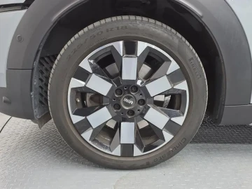 2022 Mini Countryman с пробегом 45 869 км