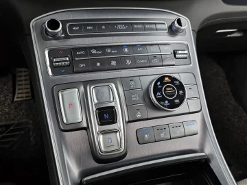 2020 Hyundai Santa Fe с пробегом 140 062 км