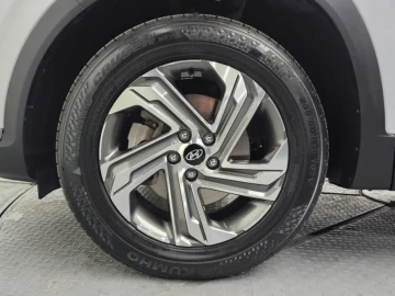 2020 Hyundai Santa Fe с пробегом 127 492 км