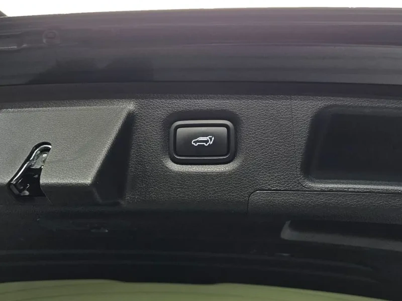 2022 Hyundai Santa Fe с пробегом 52 332 км