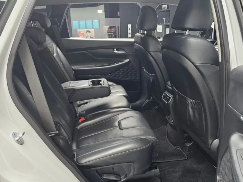 2020 Hyundai Santa Fe с пробегом 127 492 км