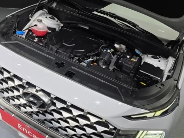 2023 Hyundai Santa Fe с пробегом 60 820 км
