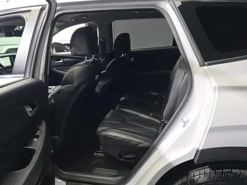 2023 Hyundai Santa Fe с пробегом 60 820 км