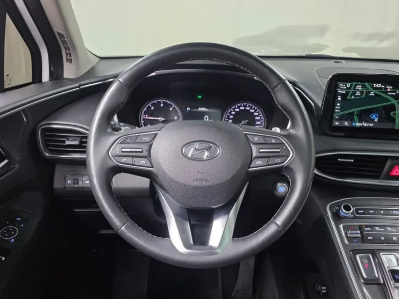 2023 Hyundai Santa Fe с пробегом 51 891 км
