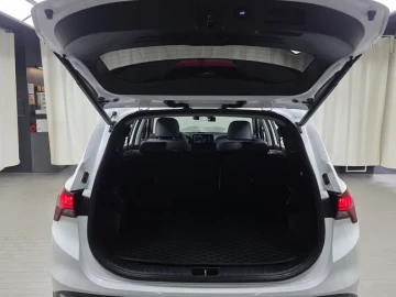 2023 Hyundai Santa Fe с пробегом 51 891 км
