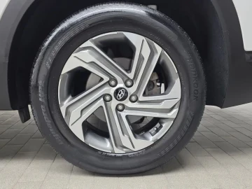 2023 Hyundai Santa Fe с пробегом 51 891 км