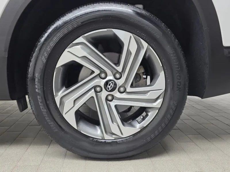2023 Hyundai Santa Fe с пробегом 51 891 км