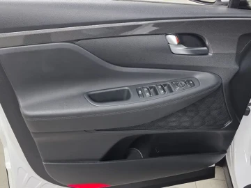 2023 Hyundai Santa Fe с пробегом 51 891 км