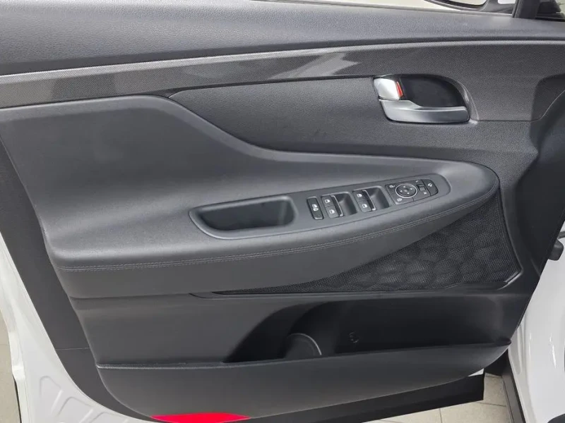 2023 Hyundai Santa Fe с пробегом 51 891 км