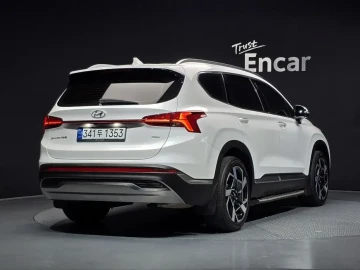 2023 Hyundai Santa Fe с пробегом 97 822 км