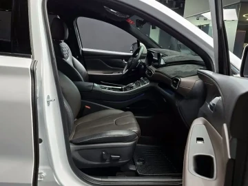 2023 Hyundai Santa Fe с пробегом 97 822 км