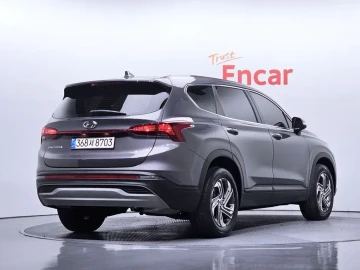 2022 Hyundai Santa Fe с пробегом 58 284 км