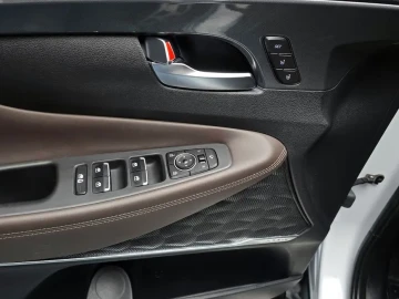 2023 Hyundai Santa Fe с пробегом 97 822 км