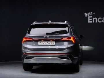 2021 Hyundai Santa Fe с пробегом 81 243 км