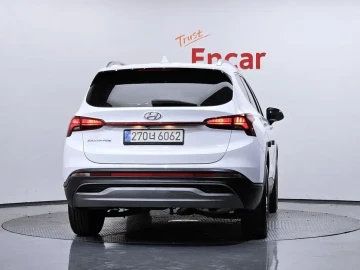 2021 Hyundai Santa Fe с пробегом 44 253 км