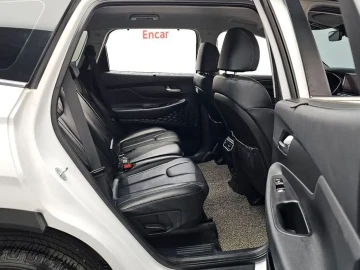 2021 Hyundai Santa Fe с пробегом 44 253 км