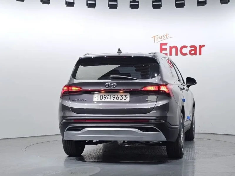 2023 Hyundai Santa Fe с пробегом 57 230 км