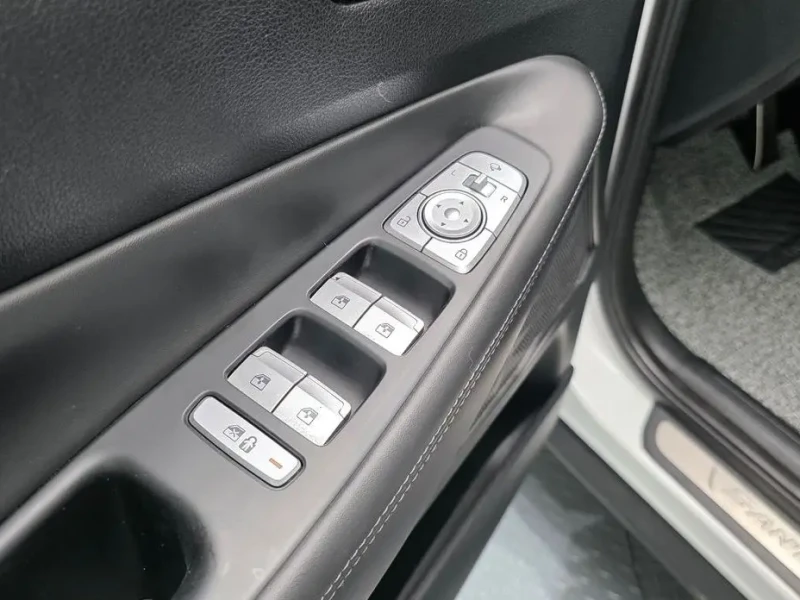 2020 Hyundai Santa Fe с пробегом 97 384 км